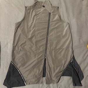 Sun Kim asymmetrical vest with zippers